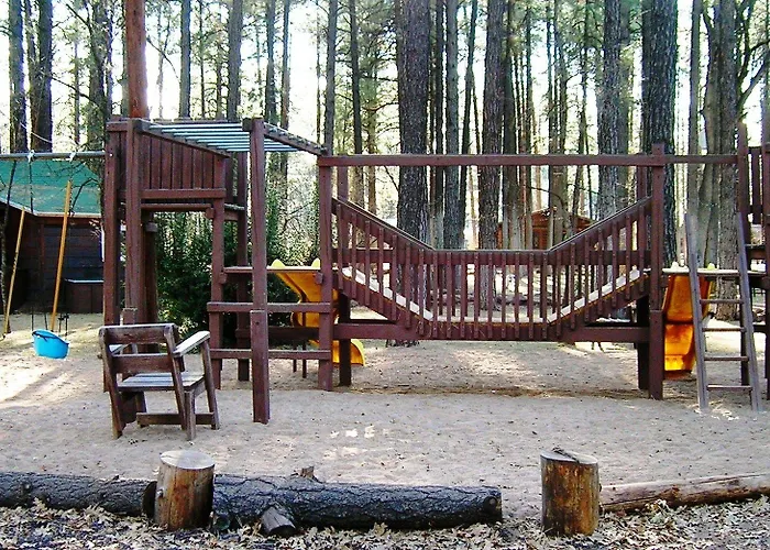 Hotel Of The Woods Lakeside